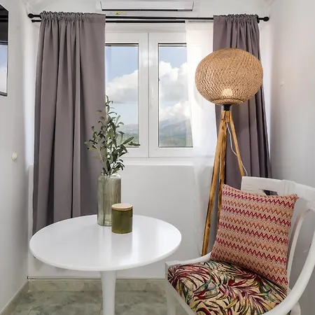 Eraora Lofts & Kefalonia * Lakíthra